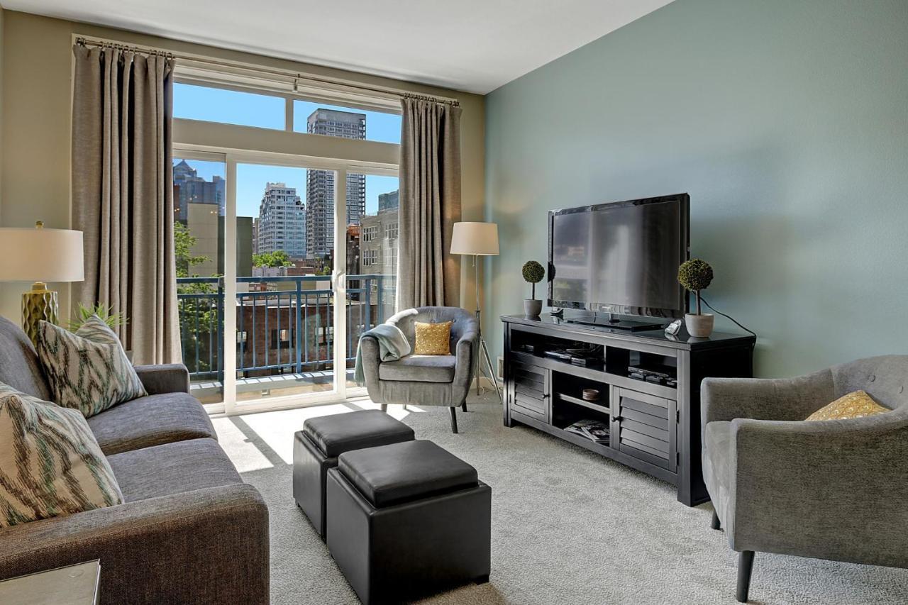 City Water View Oasis With Pool & Gym Near Cruise In Heart Of Seattle Dış mekan fotoğraf