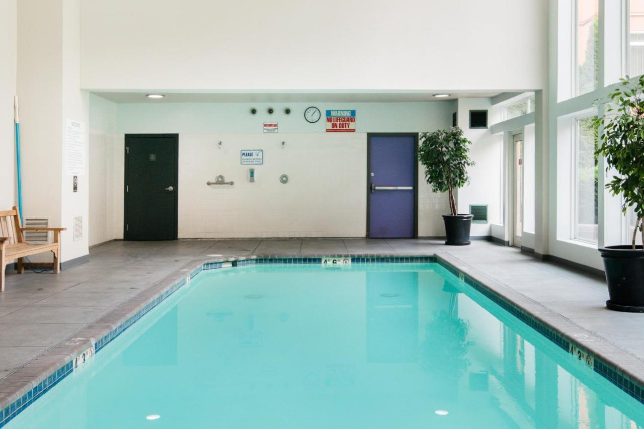 City Water View Oasis With Pool & Gym Near Cruise In Heart Of Seattle Dış mekan fotoğraf