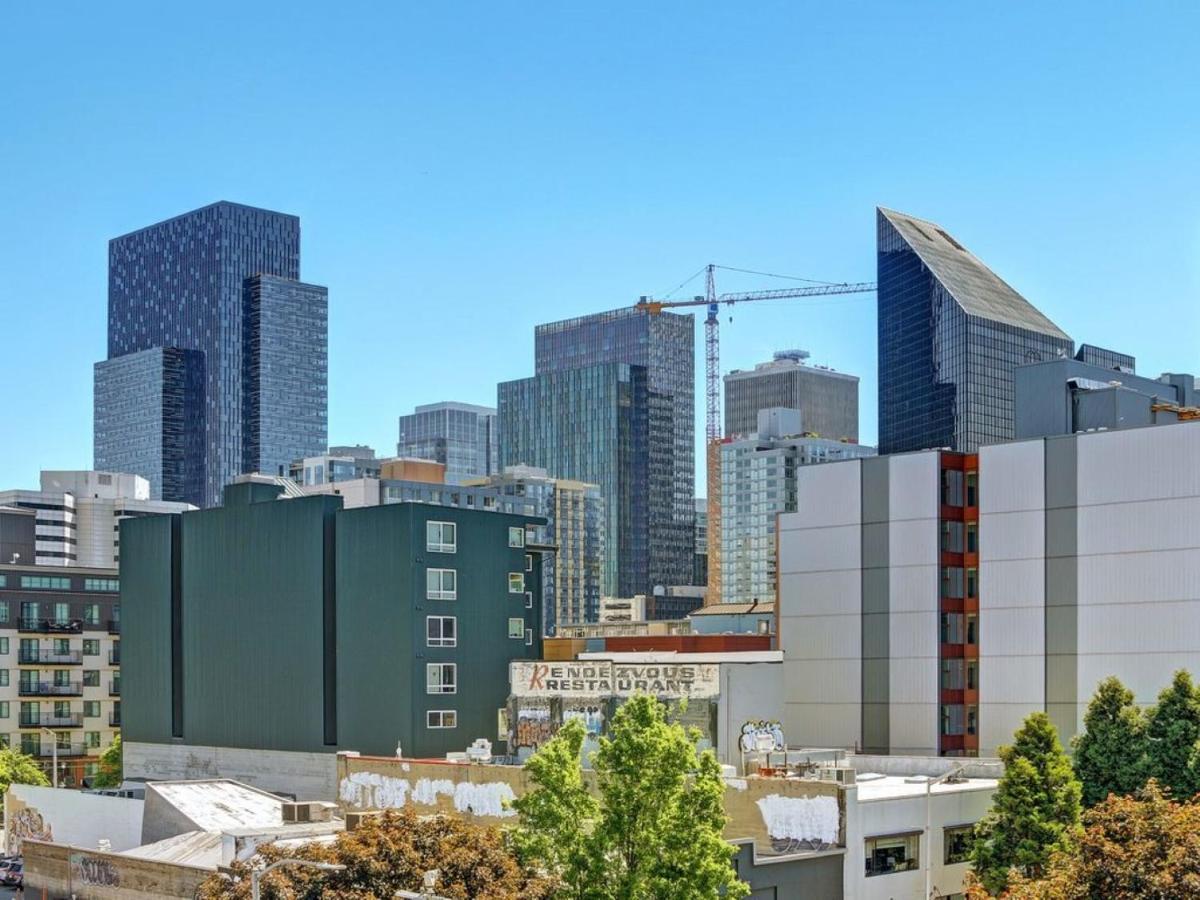 City Water View Oasis With Pool & Gym Near Cruise In Heart Of Seattle Dış mekan fotoğraf